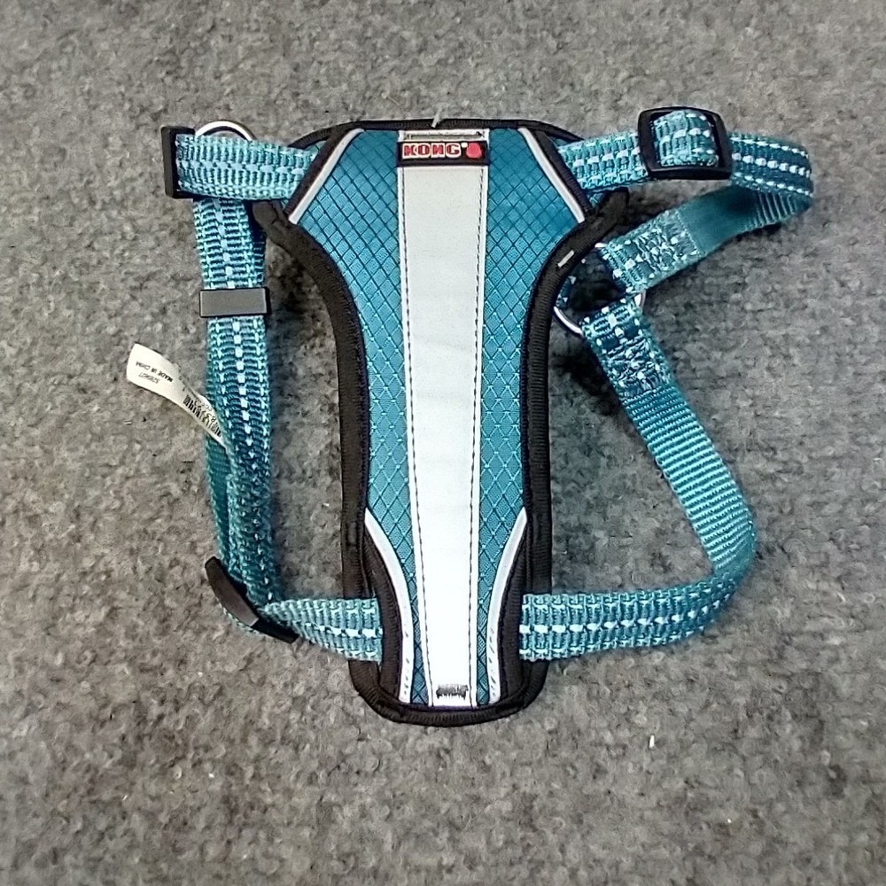 KONG Reflective Dog Harness Small l Blue Padded Chest Plate Adjustable Walking
